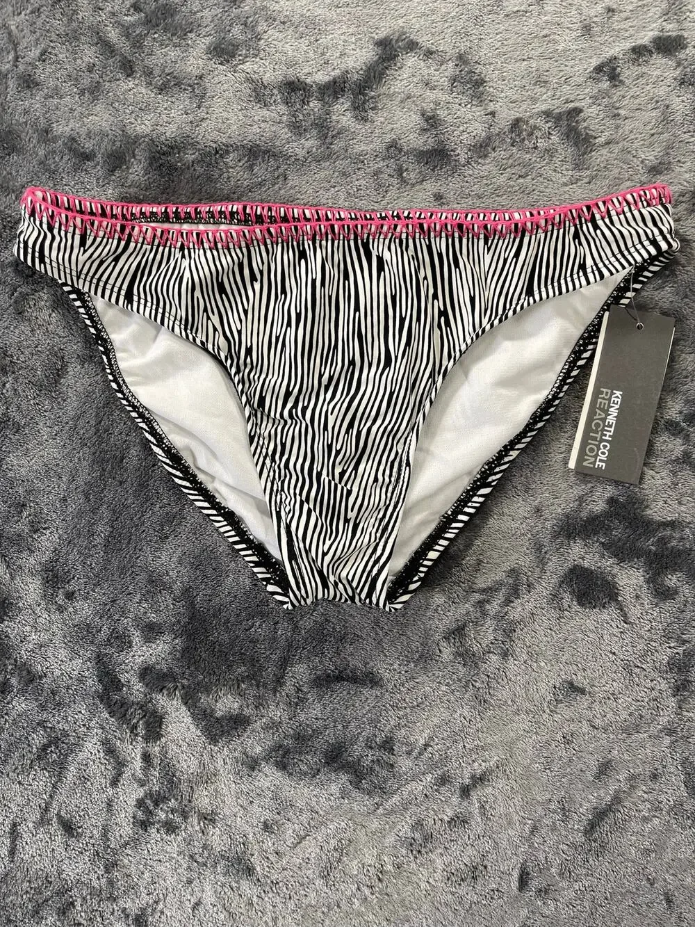 Vintage Y2K Zebra Pink Crochet Bikini Bottom Small S (2007) Kenneth Cole